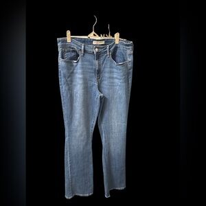 Levi’s signature midrise boot cut size 12 medium wash NWOT